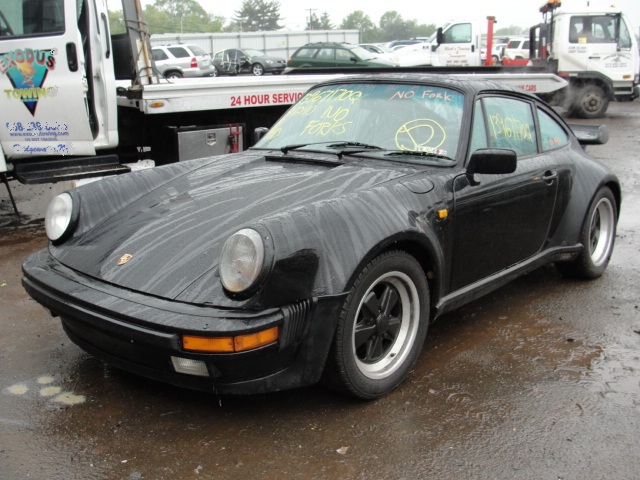 porsche-black-930-911-turbo